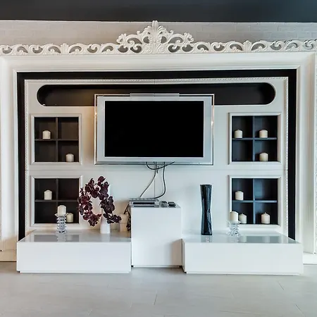 Daire Deluxe - Center Varna